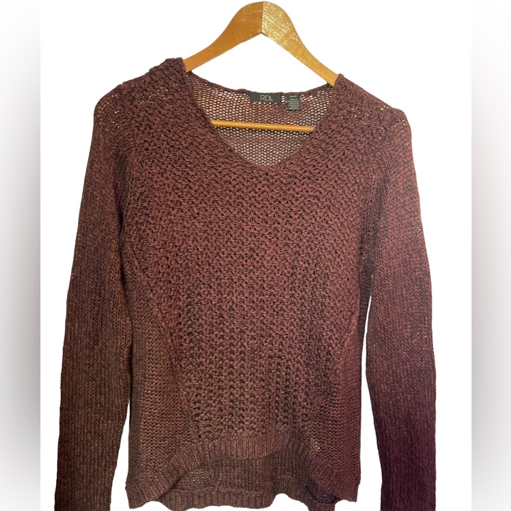 RDI Burgundy plum vneck ladies sweater small knit long sleeve boho